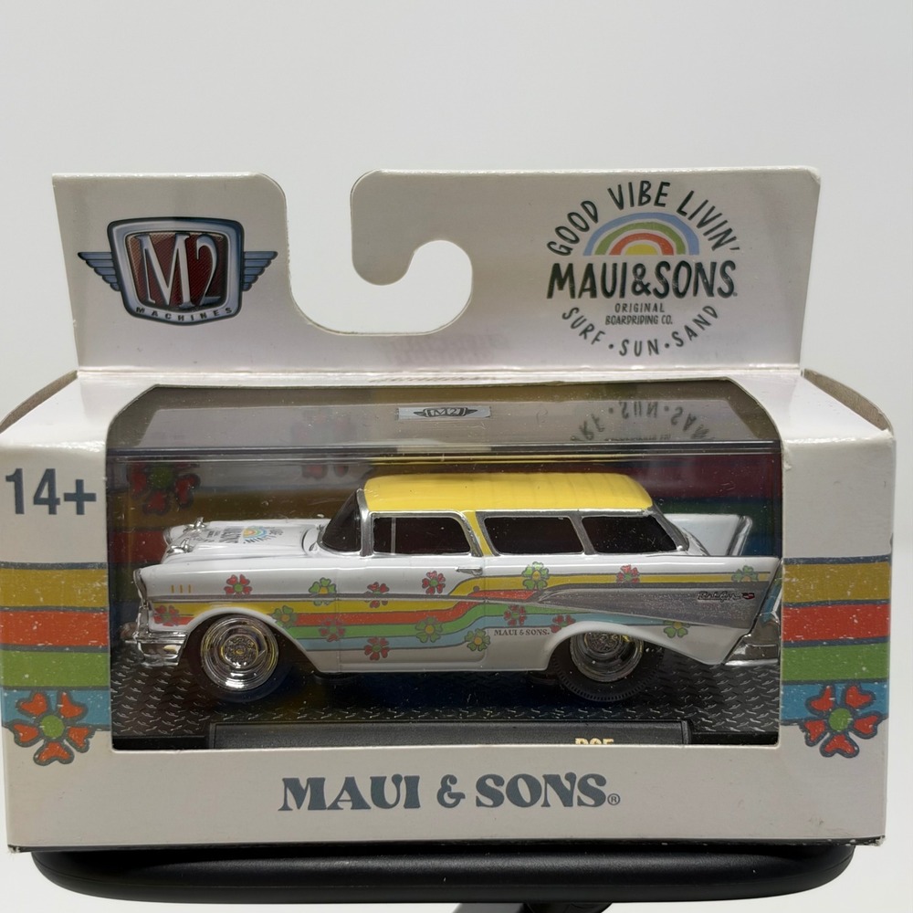 M2 Machines 1957 Chevrolet Nomad Maui & Sons Ground Pounders R25 Diecast 1:64